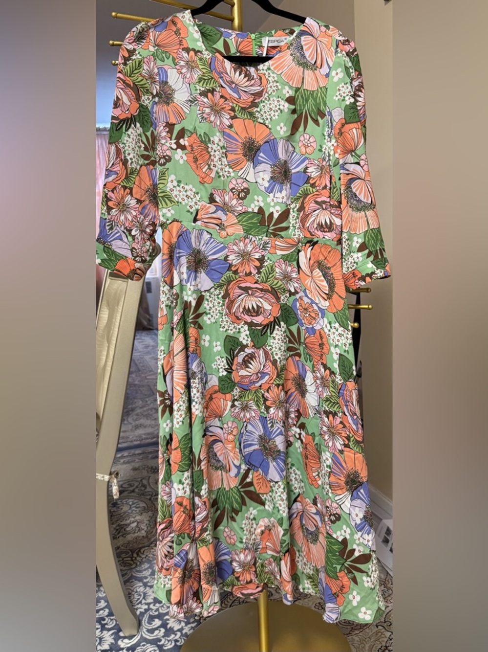 Green Floral Long-Sleeve Midi Dress with Peach and Lavender Blooms